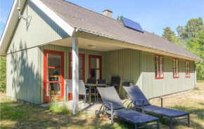Cozy Home In Aakirkeby With Wifi